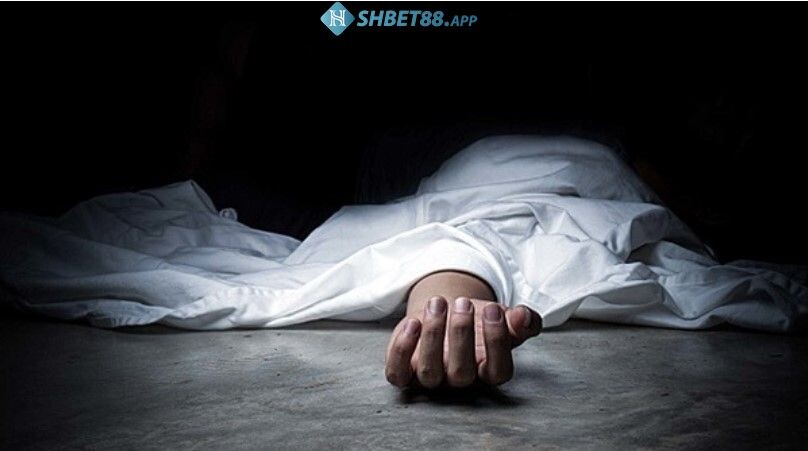 Mơ thấy người chết có phải điềm xấu? Giải mã giấc mơ Shbet 9 Chiêm bao thấy người chết có phải là điềm báo xấu?