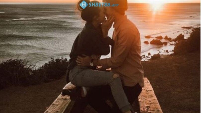 Mơ thấy người yêu cũ lý do là gì? Giải mã giấc mơ chuẩn nhất 17 Mộng thấy bản thân bị người yêu cũ bỏ rơi có ảnh hưởng đến cảm xúc không?