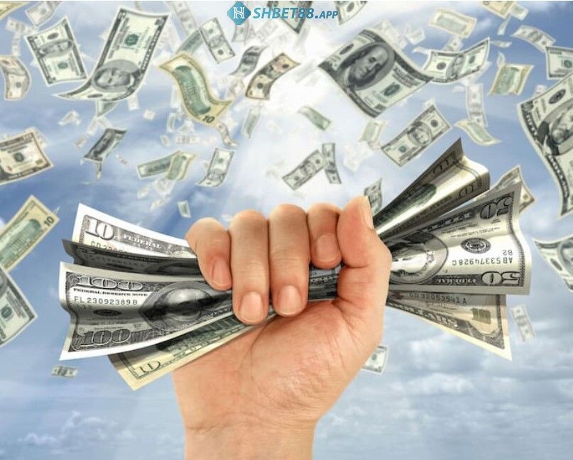 Mơ thấy tiền có phát tài không? Giải mã giấc mơ cùng Shbet 16 Mộng thấy nhiều tiền trên không trung có phải là điềm báo không may