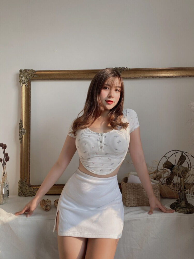 Nguyễn Thanh Hải - hotgirl với sở thích khoe vòng 1 đẫy đà 45 Nguyen Thanh Hai 22