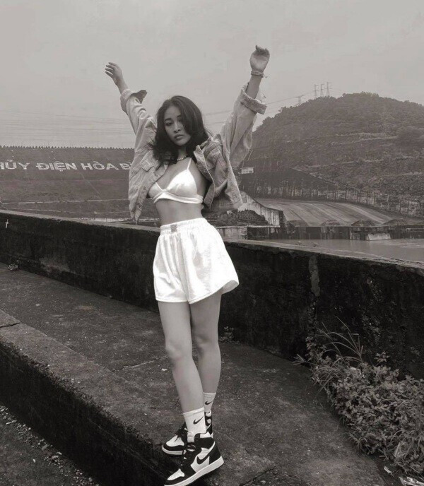 Vũ Thị Ngọc Khánh diện bikini khoe thân hình nóng bỏng 18+ 50 Vu Thi Ngoc Khanh 15