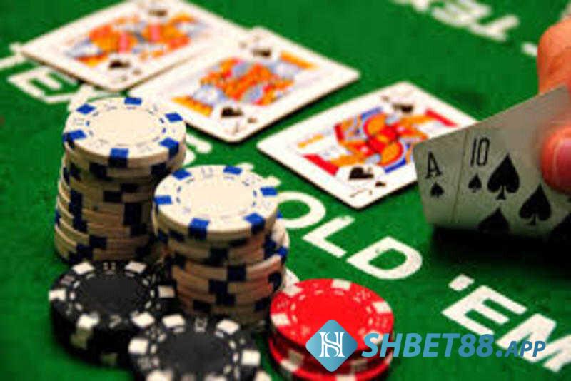 Poker Shbet - Tân thủ đã biết cách chơi để thắng lớn? 5 Poker Shbet là trò chơi cá cược quen thuộc